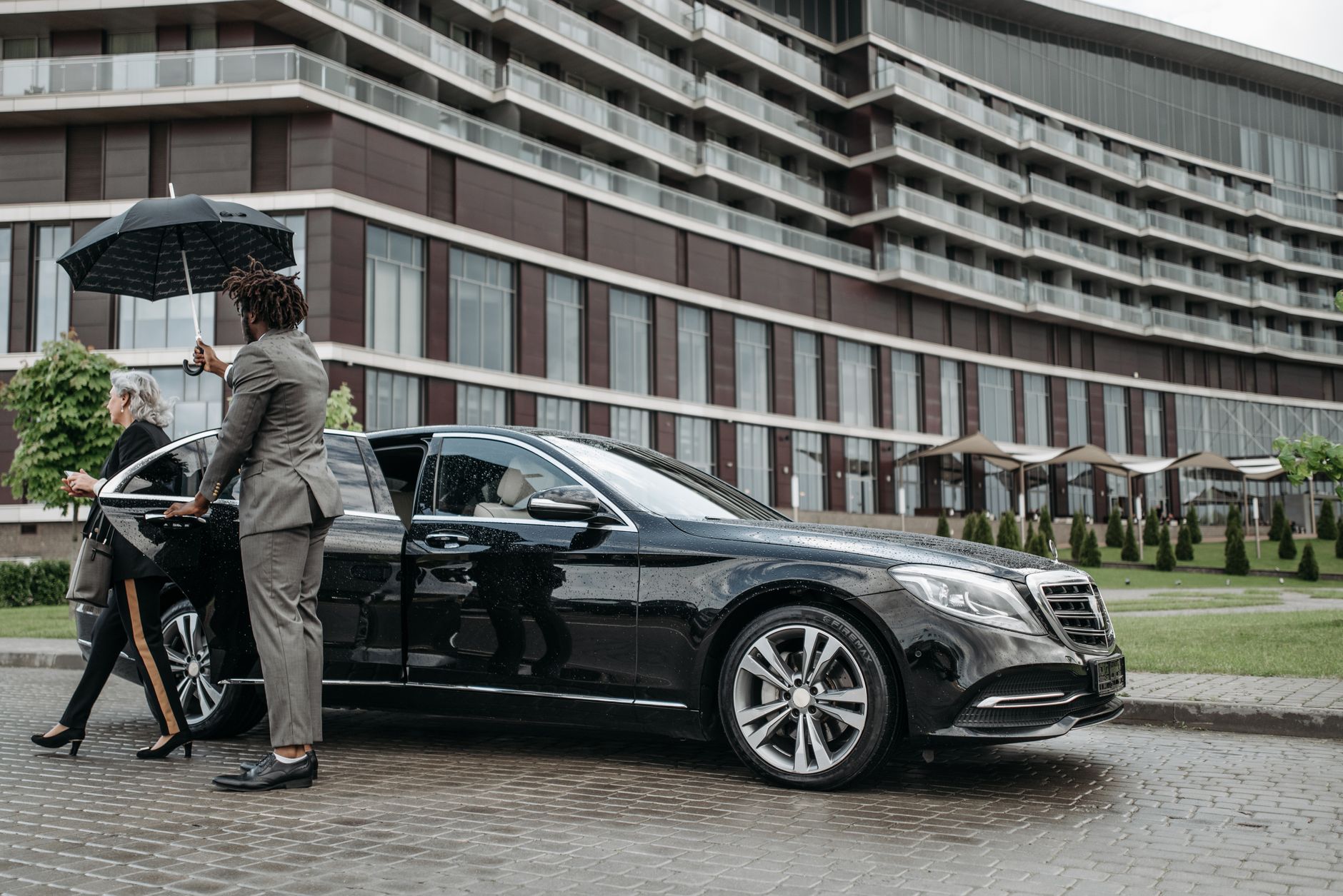 Chauffeur privé équipe à Sartrouville